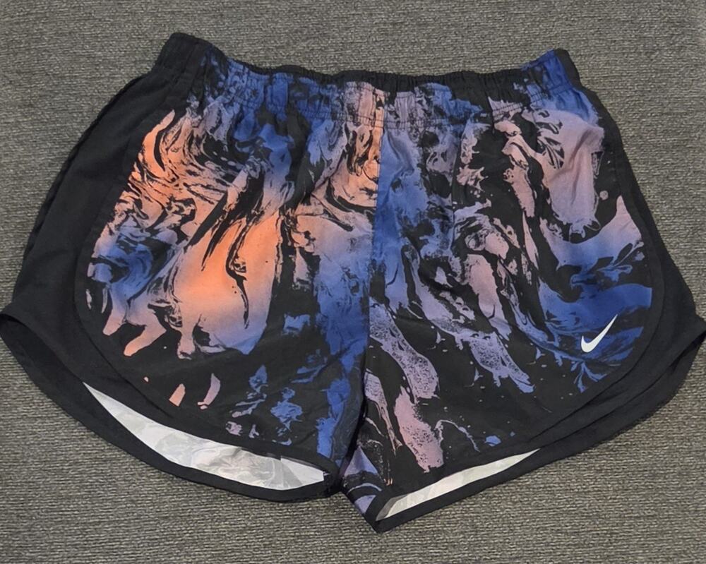 Nike Dri-Fit Women's Running Shorts. Medium